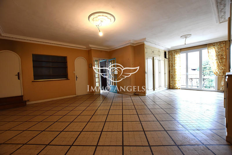 Maison ancienne - 206 m² - 7 pièces