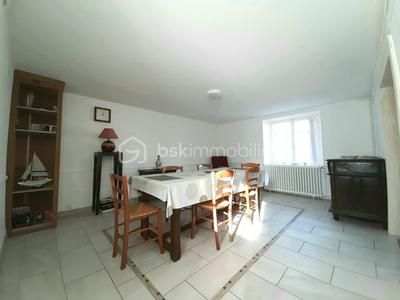 Maison en pierre - 79 m² - 3 pièces