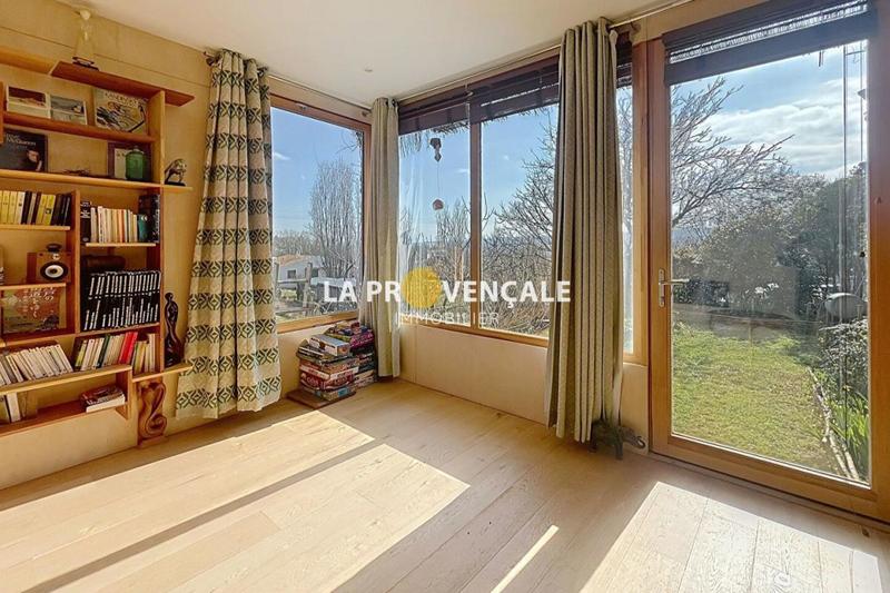 Maison d'architecte - 106 m² - 5 pièces