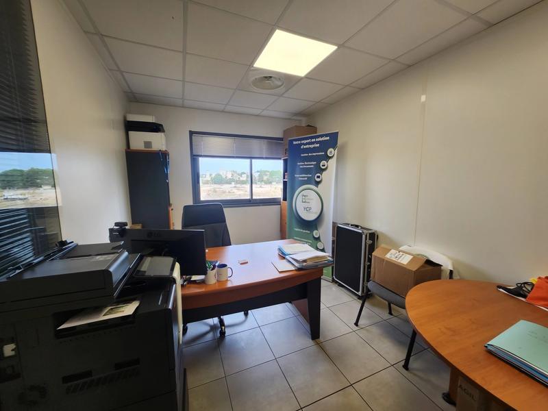 Bureau - 60 m² - 3 pièces