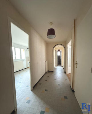 Appartement - 70 m² - 3 pièces