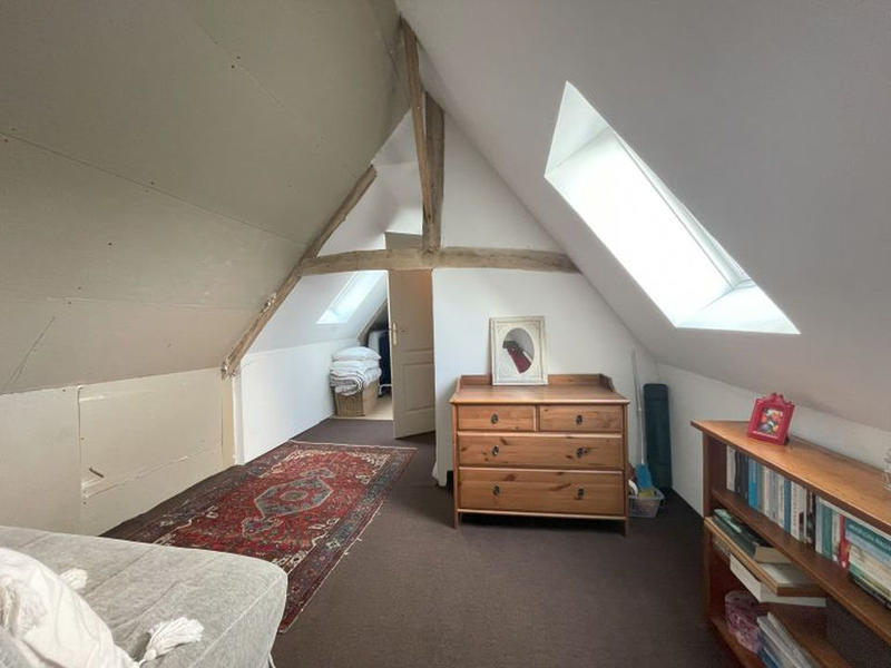 Maison - 190 m² - 8 pièces