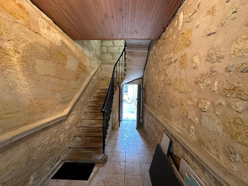 Appartement - 86 m² - 4 pièces