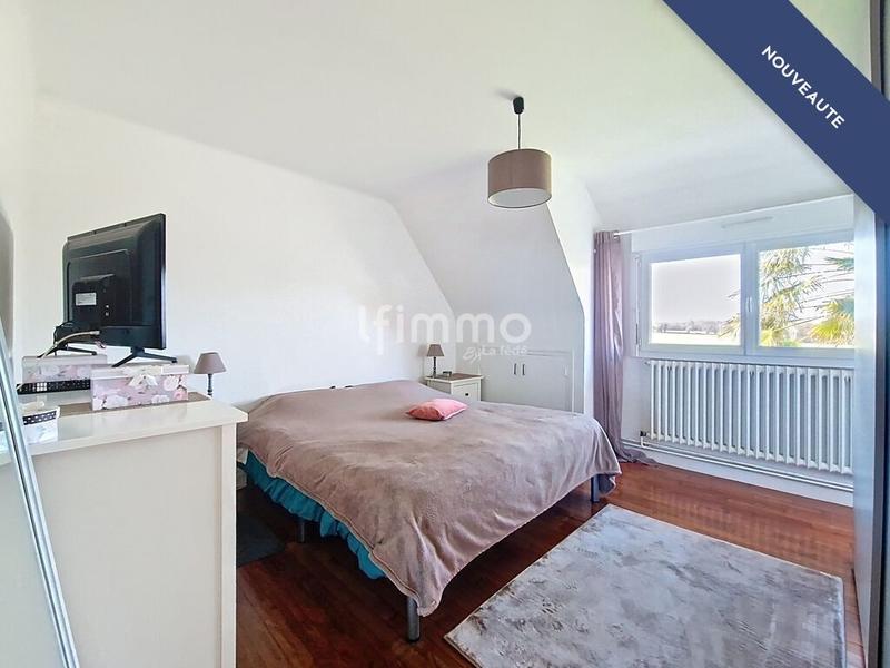 Maison - 140 m² - 6 pièces