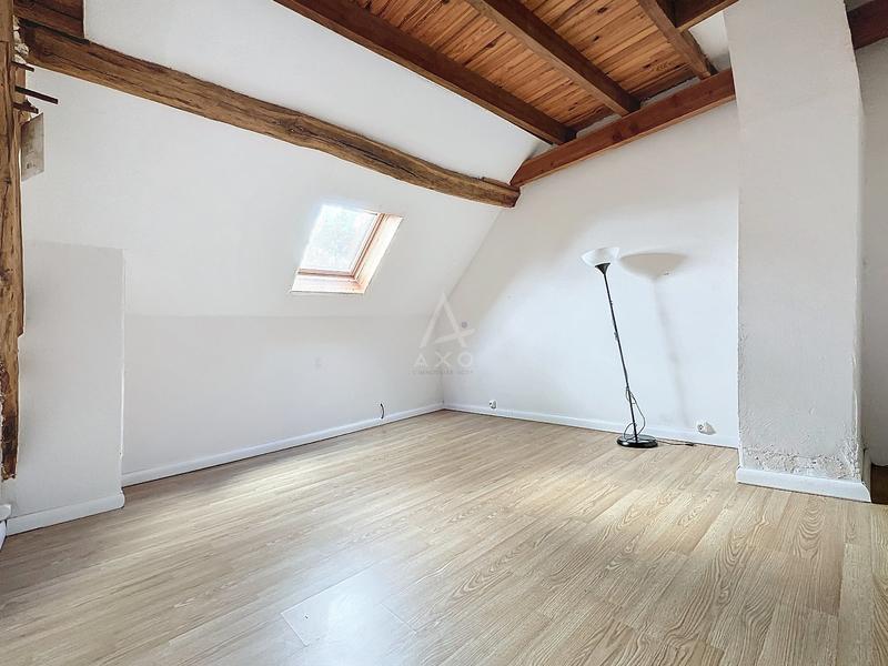Longère - 185 m² - 9 pièces