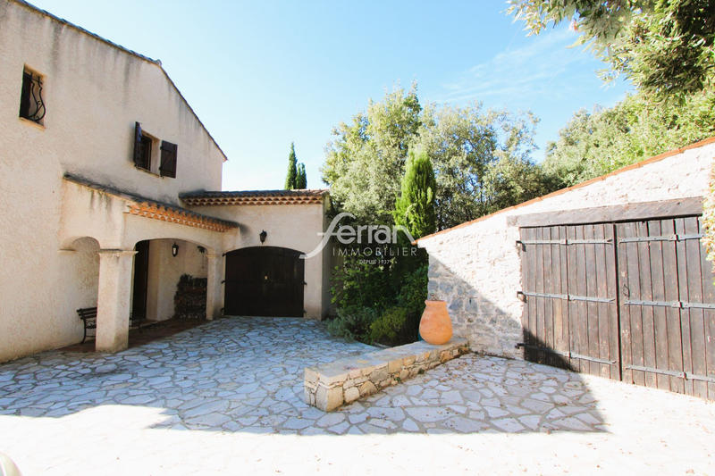 Maison - 130 m² - 4 pièces