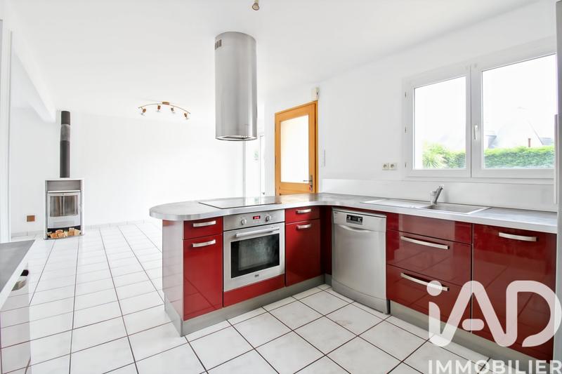 Maison - 93 m² - 5 pièces