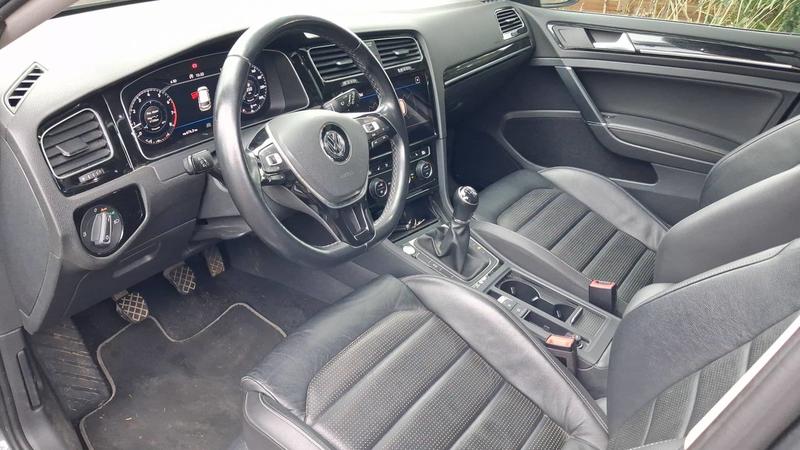 Volkswagen Golf VII 1.5 Tsi Evo 150 R-Line Carat