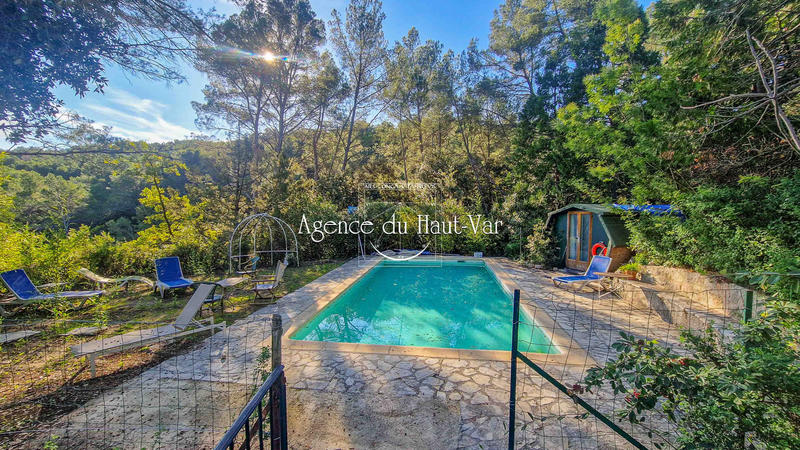 Villa - 175 m² - 6 pièces