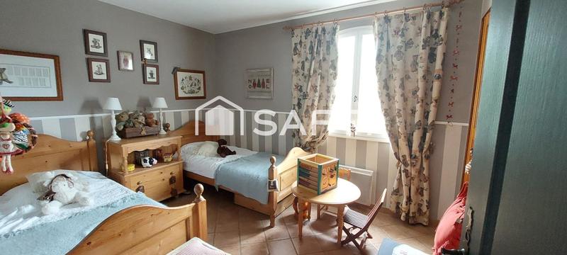 Maison - 165 m² - 6 pièces