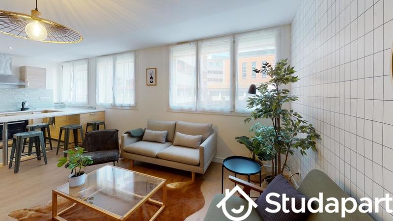 Chambre - 10 m² - 1 pièce