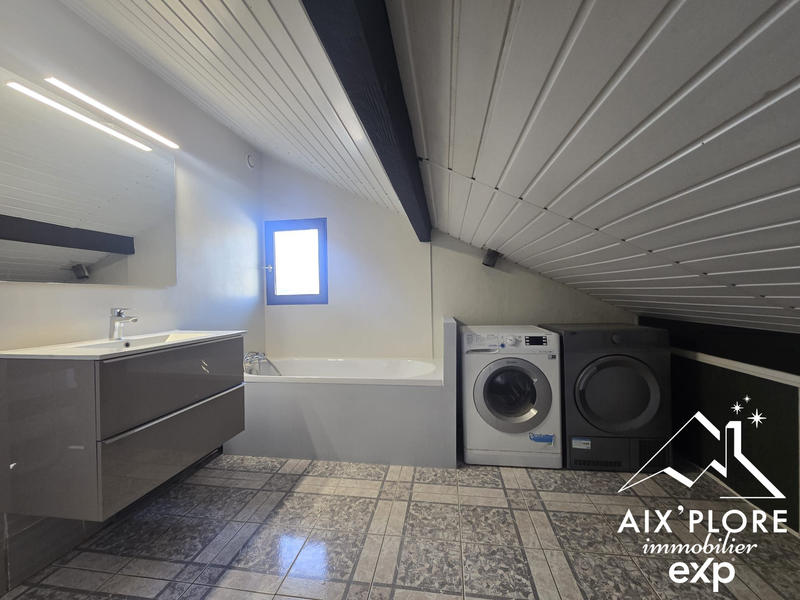 Maison - 115 m² - 5 pièces