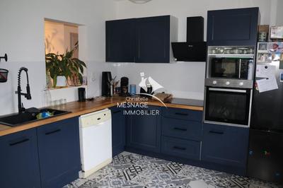 Maison traditionnelle - 140 m² - 6 pièces