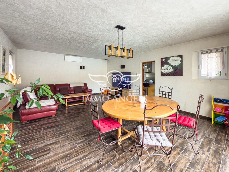 Maison - 134 m² - 5 pièces