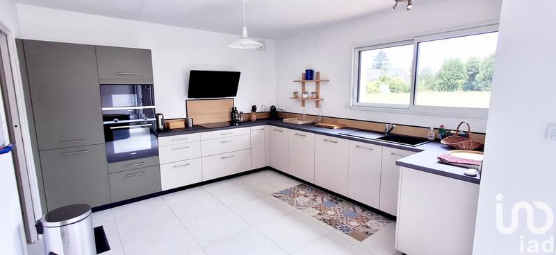 Maison - 161 m² - 6 pièces