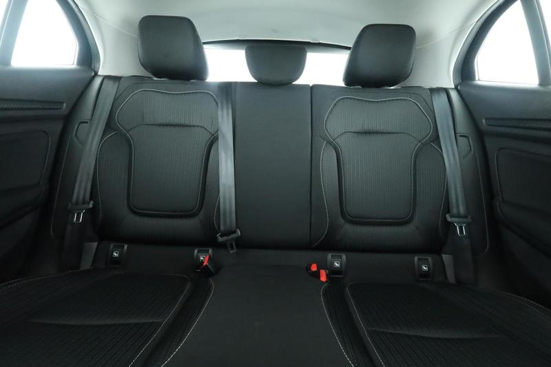 Renault Mégane 1.3 TCe Business Edc 140 ch