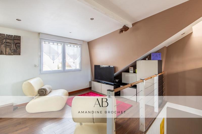 Maison - 170 m² - 8 pièces