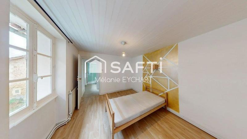 Maison - 215 m² - 7 pièces