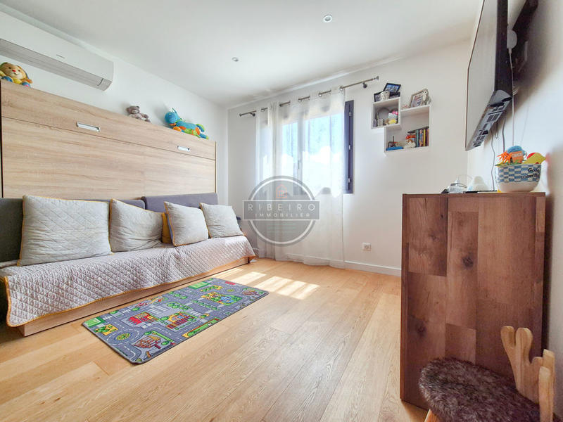 Villa - 177 m² - 4 pièces