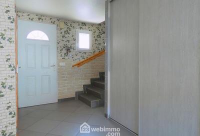 Maison - 104 m² - 4 pièces