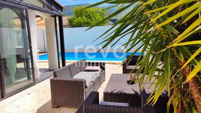 Maison - 117 m² - 4 pièces