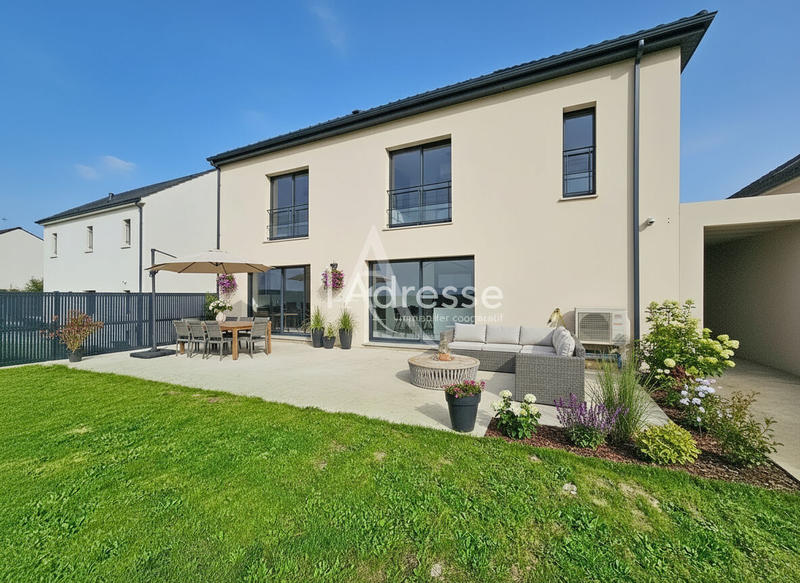 Maison - 166 m² - 6 pièces