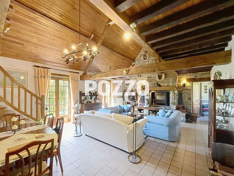 Maison - 190 m² - 8 pièces