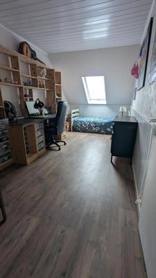 Maison - 99 m² - 5 pièces