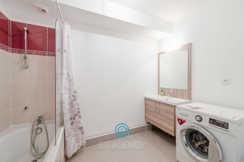 Appartement - 72 m² - 3 pièces