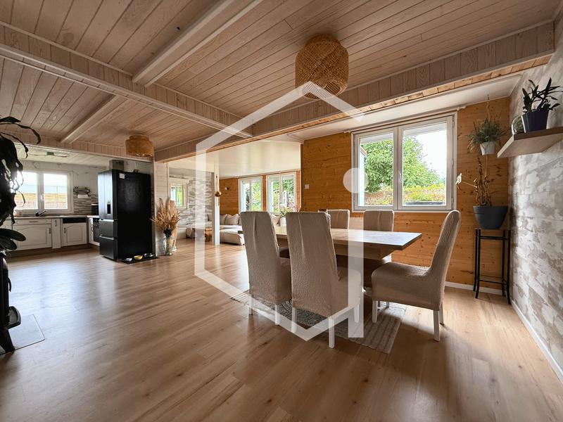 Maison - 101 m² - 3 pièces