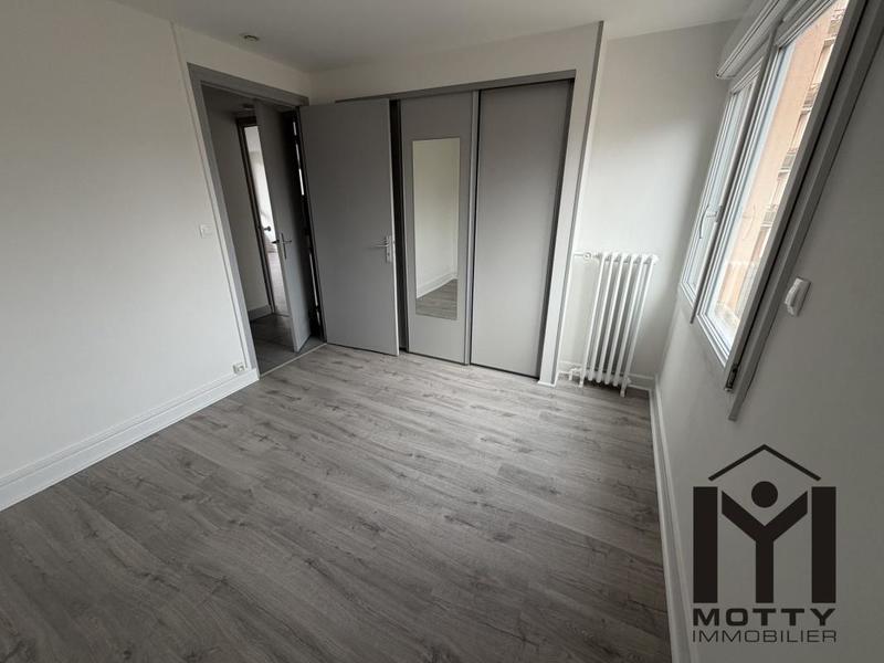 Appartement - 65 m² - 4 pièces
