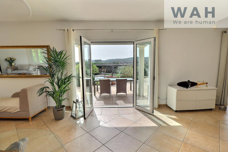 Maison - 197 m² - 5 pièces