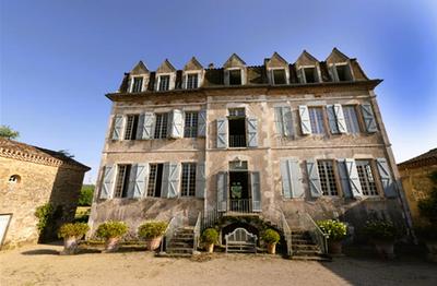 Château - 677 m² - 20 pièces