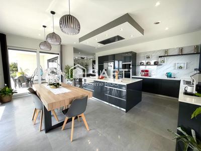 Maison - 193 m² - 7 pièces