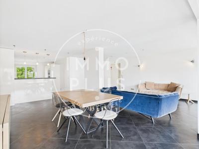 Appartement - 92 m² - 3 pièces