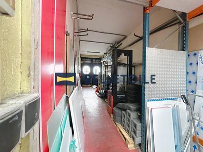 Local commercial - 127 m²