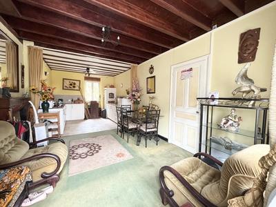 Maison de ville - 96 m² - 5 pièces