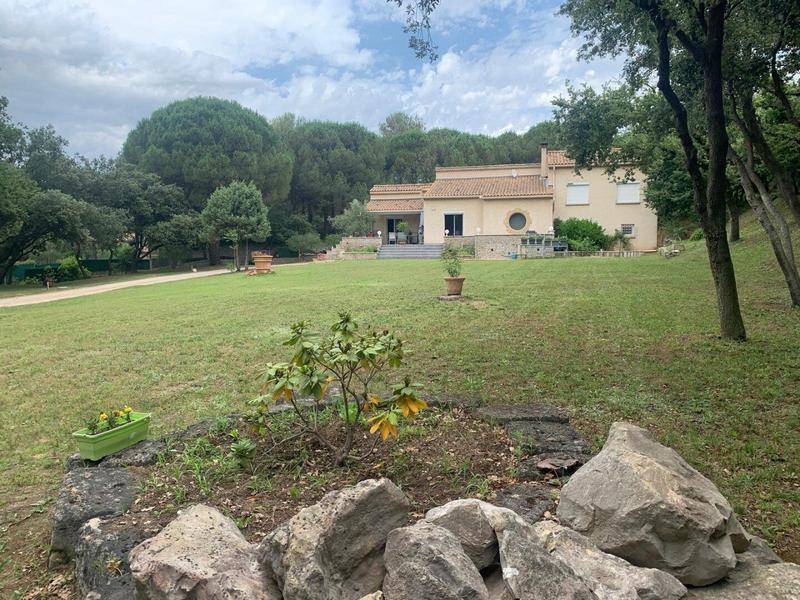 Maison - 155 m² - 6 pièces