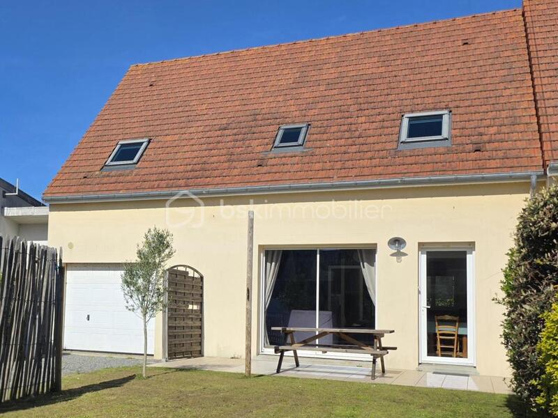 Maison - 94 m² - 5 pièces