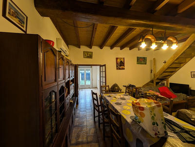 Maison - 140 m² - 7 pièces