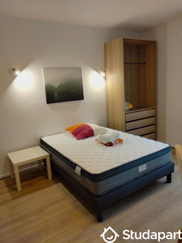 Chambre - 15 m² - 1 pièce