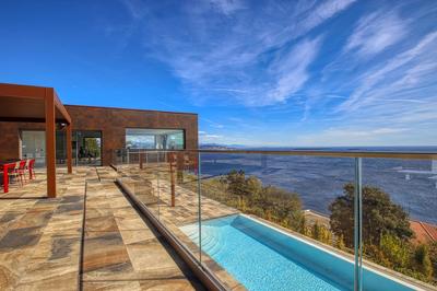 Villa - 350 m² - 8 pièces