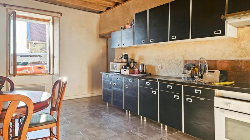 Maison - 143 m² - 5 pièces