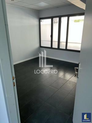 Local commercial - 96 m²