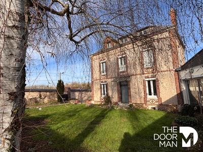 Maison bourgeoise - 245 m² - 9 pièces