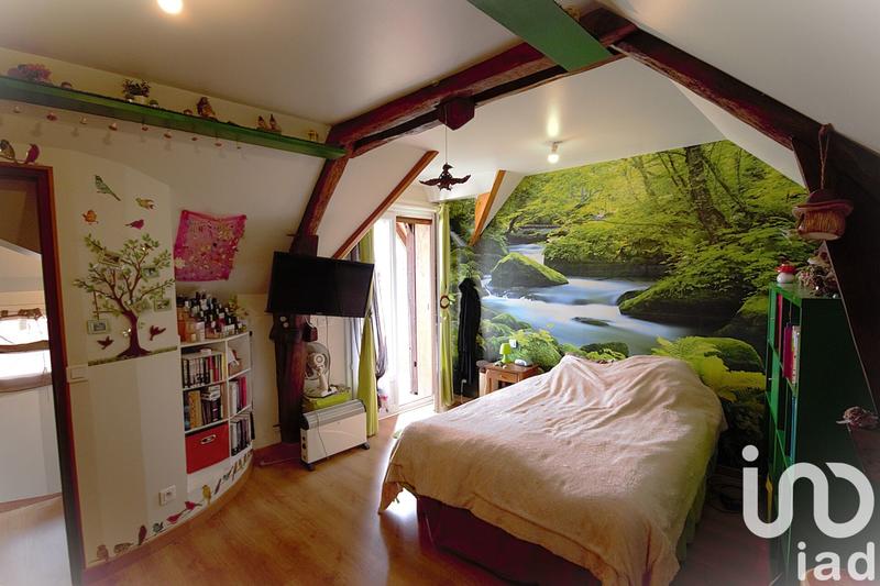 Maison - 175 m² - 9 pièces