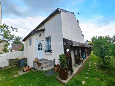 Maison traditionnelle - 132 m² - 6 pièces