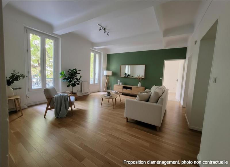 Appartement - 80 m² - 4 pièces