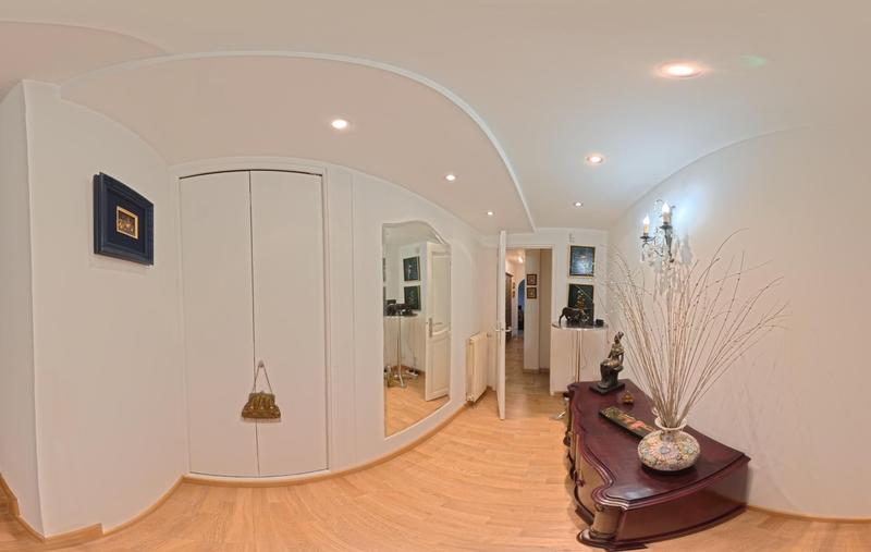 Maison - 189 m² - 8 pièces