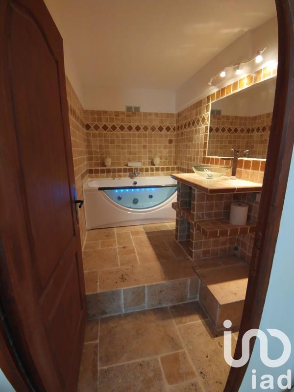 Bastide - 257 m² - 8 pièces